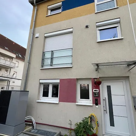Delightful With Balcony Near Hockenheimring *